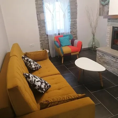 House Vivoda Casa de Férias Veli Mlun